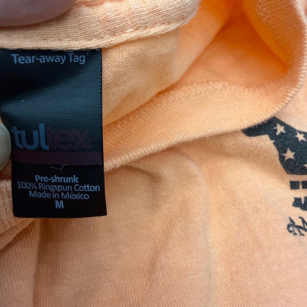 American Fido Beach Weenie Dachshund Graphic T Shirt Peach Size M  Cotton - Picture 8 of 10